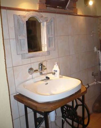 Dworek i pokoje gościnne Mały Dwór