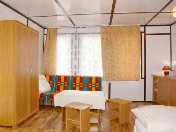 DOMKI z odzielnym wejściem