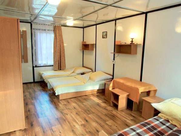 DOMKI z odzielnym wejściem