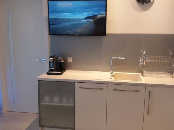 salon z aneksem kuchennym