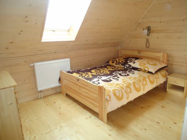 domek 8 os. druga sypialnia, podwójne łóżko