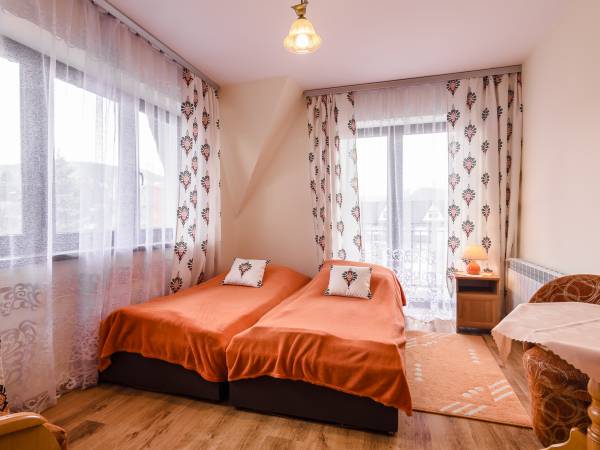 Piętro I pokój z balkonem