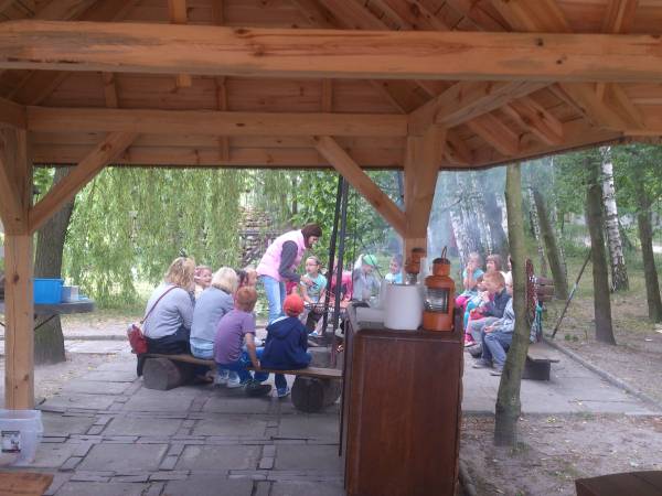 Miejsce Ogniskowe + Wiata