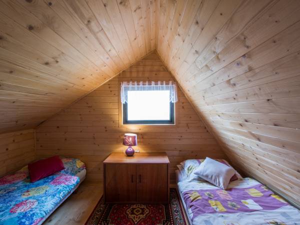Pokój na poddaszu I