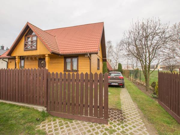 Posesja prywatna - działka o pow. 800 m 2