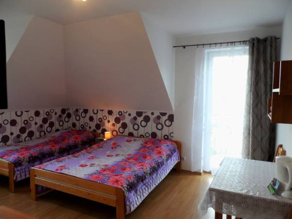 Pok.3 osob.z łazienką i balkonem