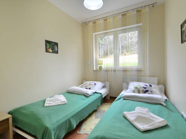 Apartament z widokiem na las