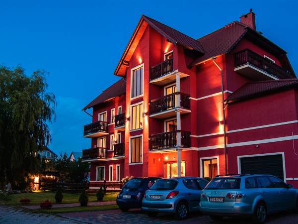 Willa Karmazynowa Przystań