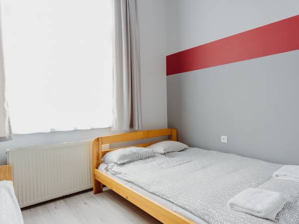 Pokój 2/3-os z łazienką.