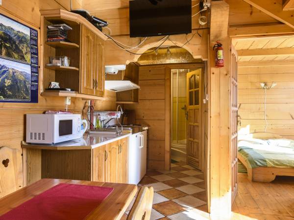 aneks kuchenny - dalej łazienka