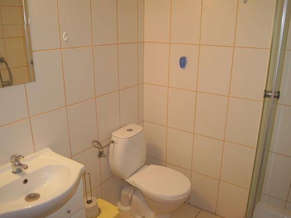 Pokój nr 8 (2+1-osobowy)