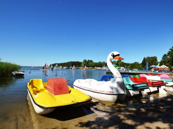 ATRAKCJE NAD JEZIOREM