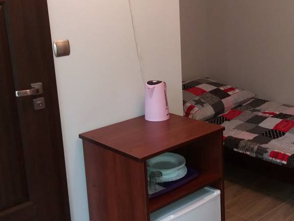 pokój pod tarasem 3 os z łazieną wejście od ogrodu