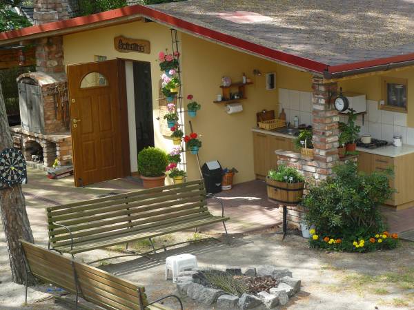 kuchnia, świetlica, miejsce na ognisko