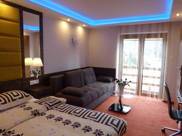 Pokoje i Apartament Asenata