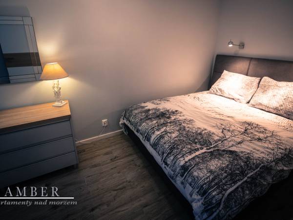 Sypialnia - apartament na parterze.