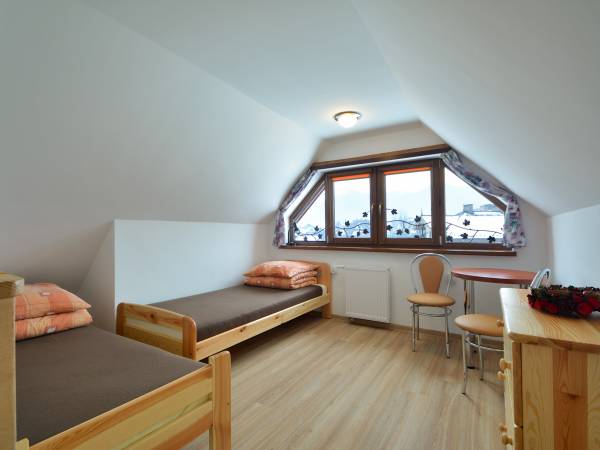 Amelia Domek nad Grajcarkiem