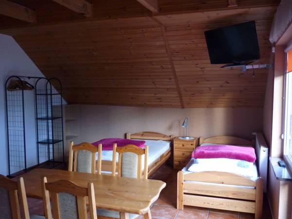 Pokój nr 12 6-osobowy