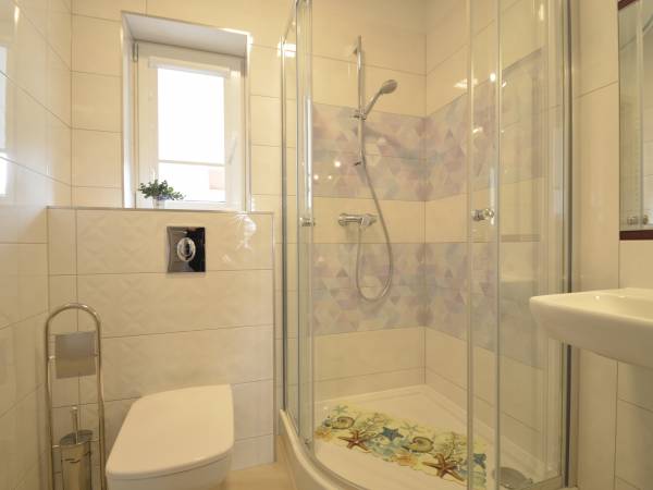 przykład łazienki jakie są w pokojach