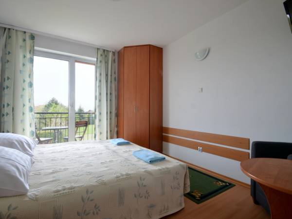 Pokój 2 osobowy I piętro nr7