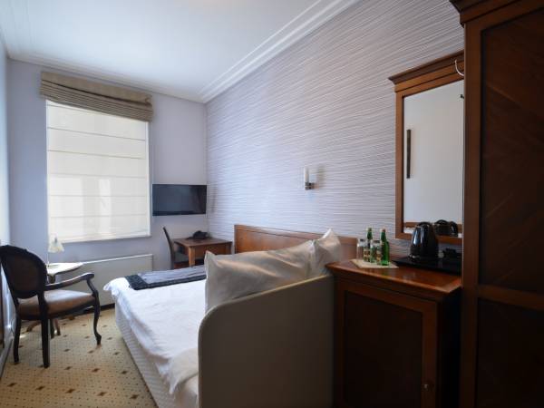 Pokój z widokiem na park