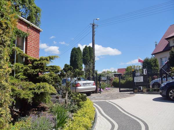 Automatycznie zamykana brama wjazdowa