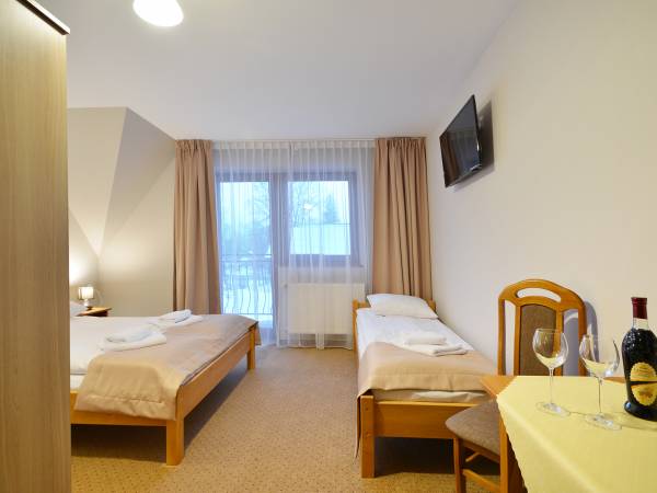 Pokój 3 osobowy z aneksem