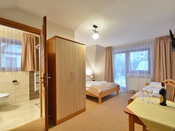 Pokój 3 osobowy z aneksem