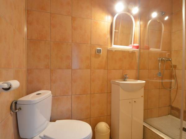 Dom Gościnny i domki Andy