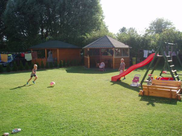 Pokoje Gościnne Majka