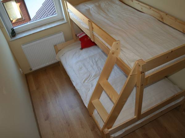 Oddzielny pokój z łóżkiem piętrowym