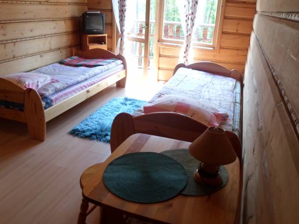 domek drewniany z dwoma pokojami 2osobowymi