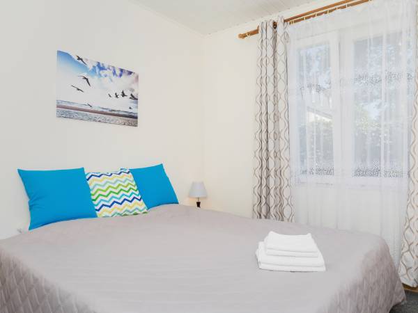 pokój nr 9 parter 15 m2 z łazienką