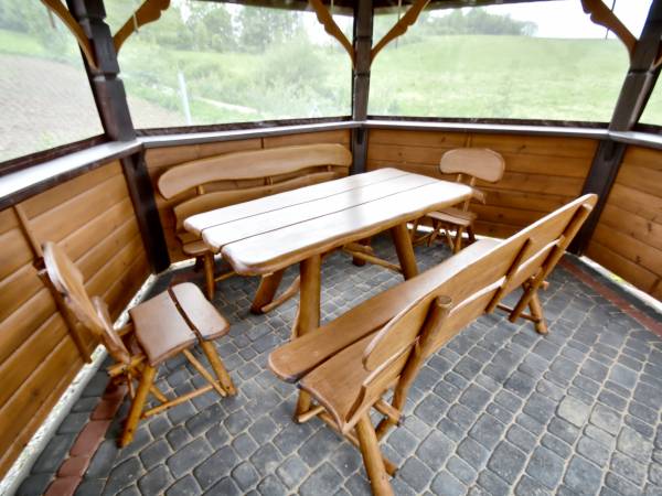 Altana obok domków Goldi