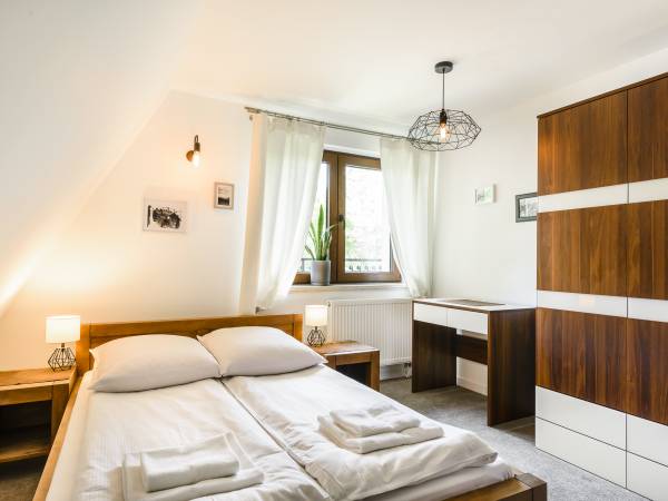 Apartament Brązowy DeLUX