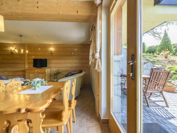 wyjście z salony na taras