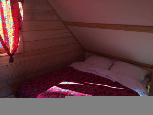 Sypialnia łoże małżeńskie