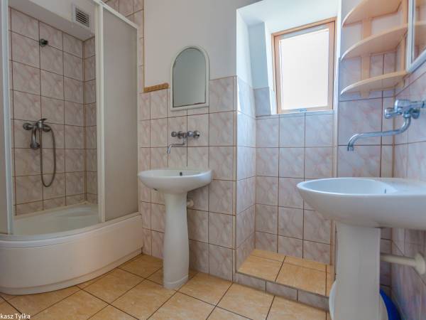 Dom wczasowy oraz domki letniskowe Pustkowo