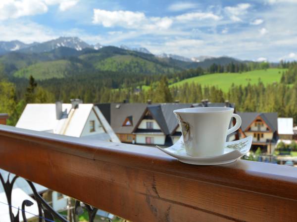 WIDOK NA NASZE TATRY Z BALKONU;)