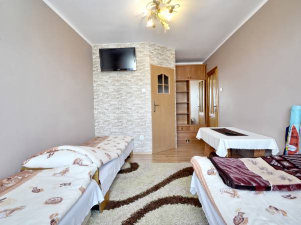 Pokój 4 osobowy z łazienką