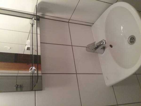 łazienka w pokoju 2os.