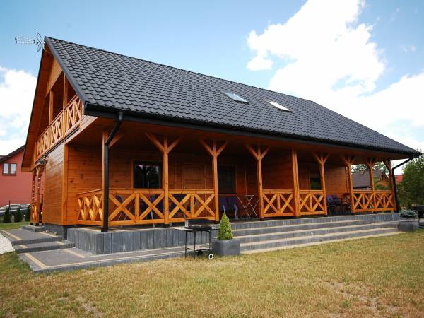 Domek 4 apartamentowy