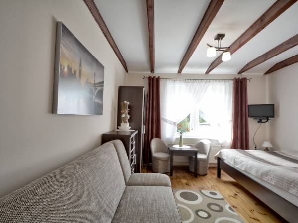 pokój nr 33 - Żeglarska 22