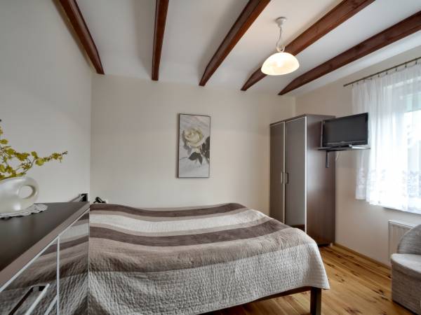 pokój nr 36 - Żeglarska 22