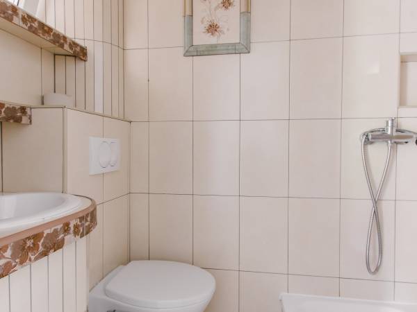 łazienka pok nr.2/ 4 os.