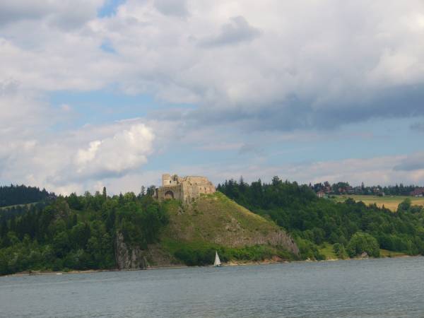 jezioro czorsztyńskie