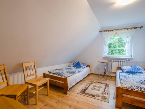 Apartament 6 osobowy- pokój nr 2