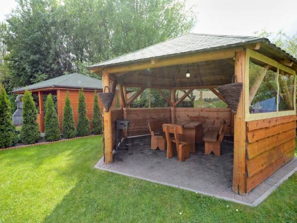 Pokoje Gościnne Majka