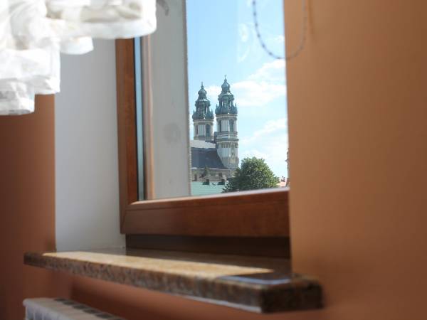 Widok z pokoju nr 1.