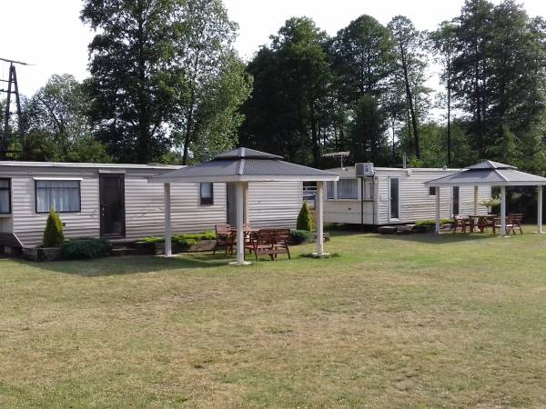 Domki sherwood i montana